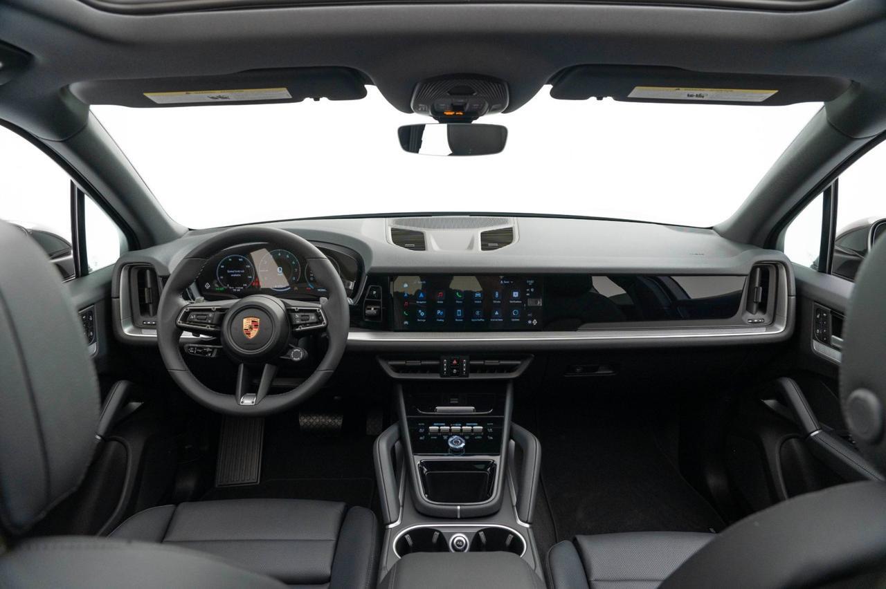 2025 Porsche Cayenne Pompano Beach FL