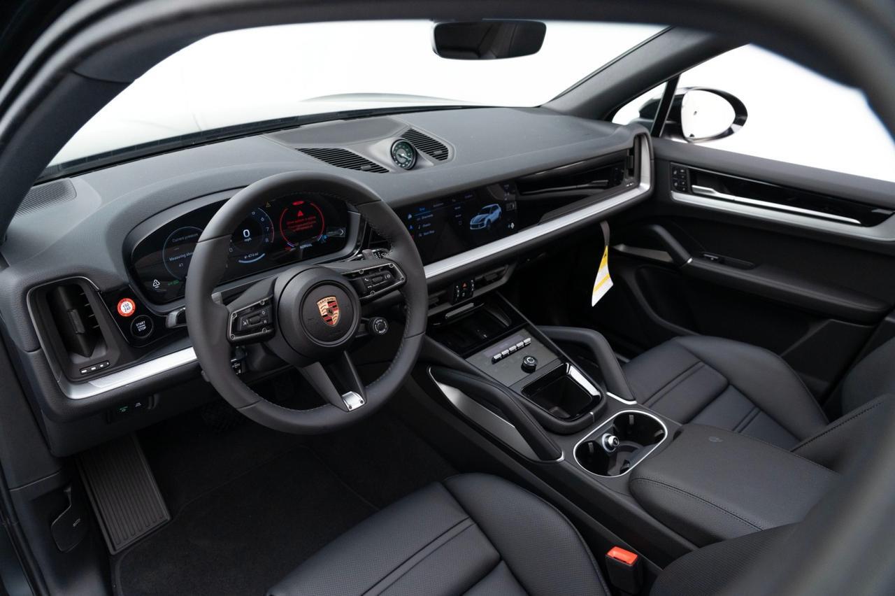 2025 Porsche Cayenne Pompano Beach FL