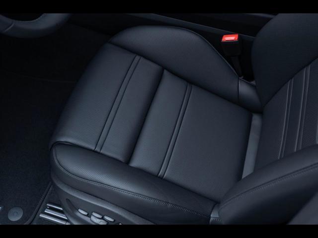 2025 Porsche Cayenne Pompano Beach FL