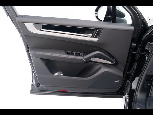 2025 Porsche Cayenne Pompano Beach FL