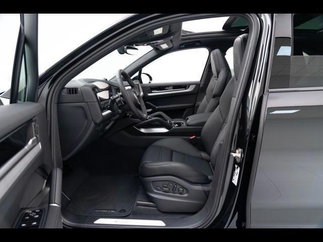 2025 Porsche Cayenne Pompano Beach FL