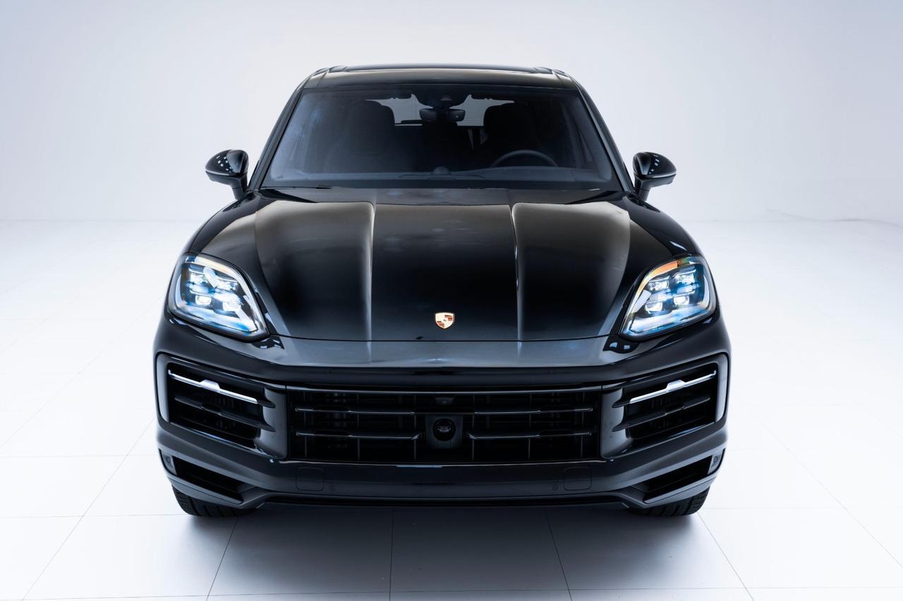 2025 Porsche Cayenne Pompano Beach FL