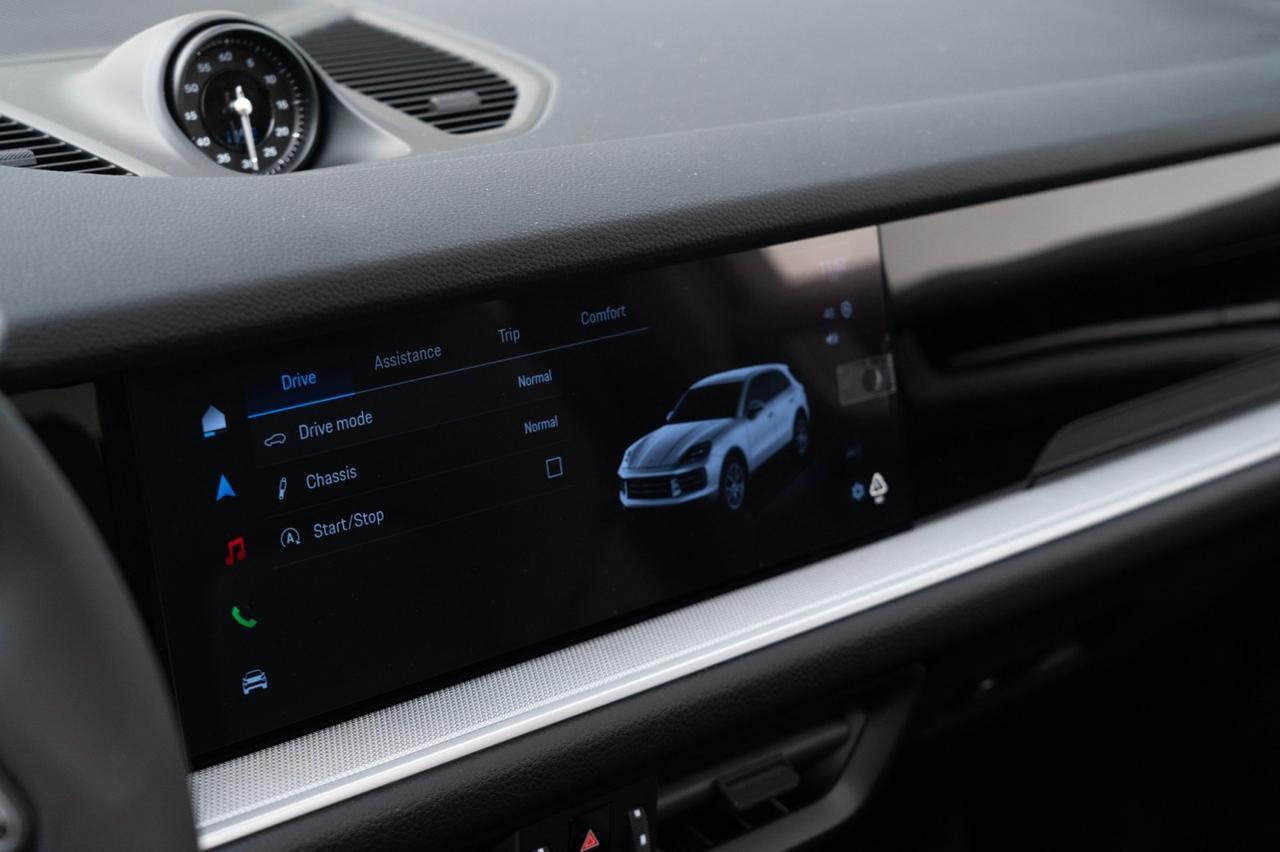 2025 Porsche Cayenne Pompano Beach FL