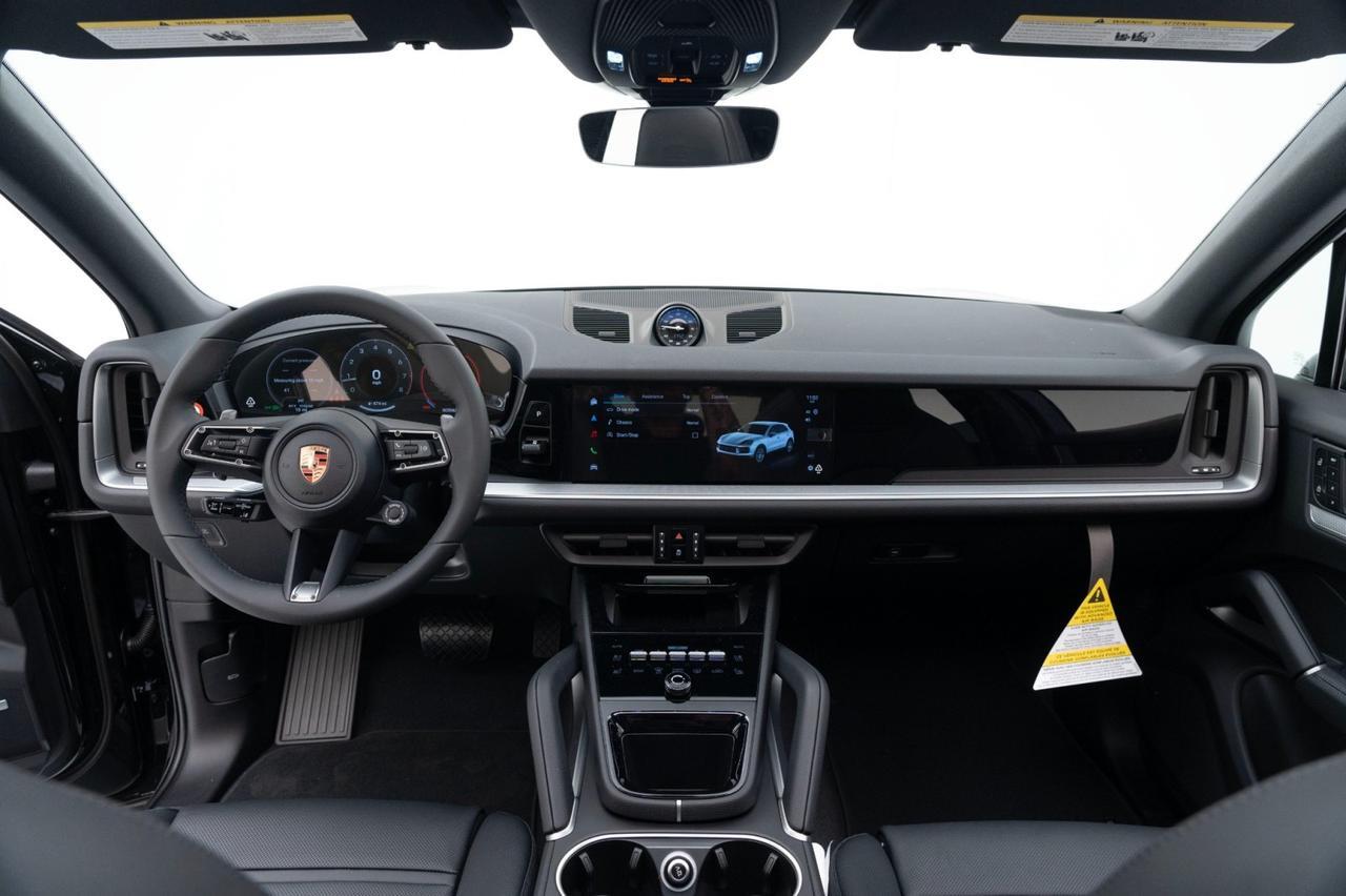 2025 Porsche Cayenne Pompano Beach FL