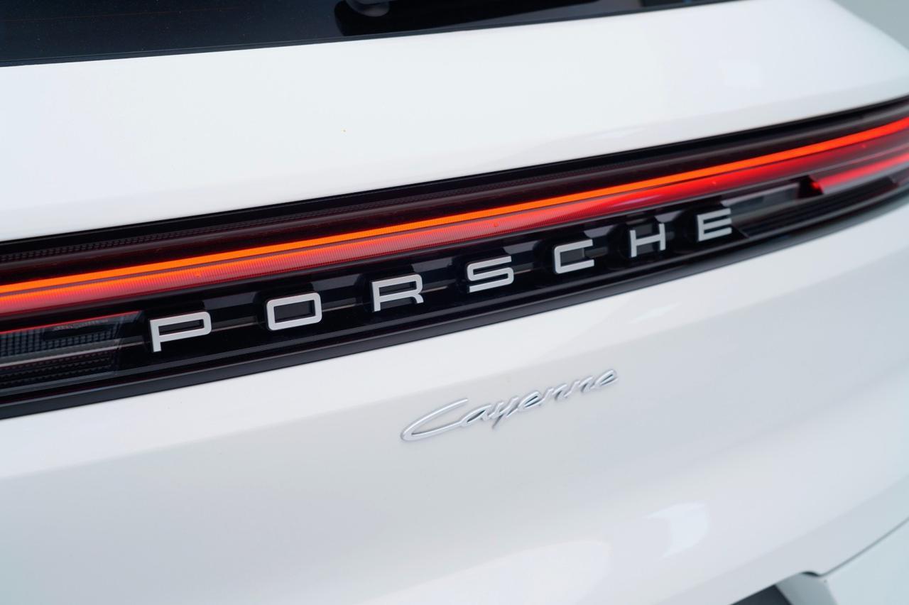 2025 Porsche Cayenne Pompano Beach FL
