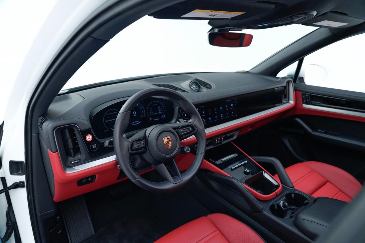 2025 Porsche Cayenne Pompano Beach FL