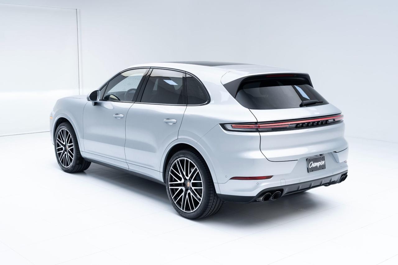 2025 Porsche Cayenne Pompano Beach FL
