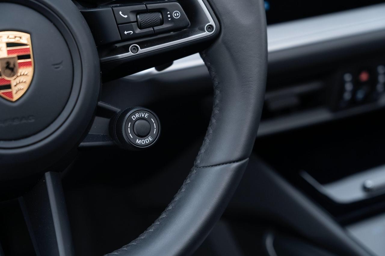 2025 Porsche Cayenne Pompano Beach FL