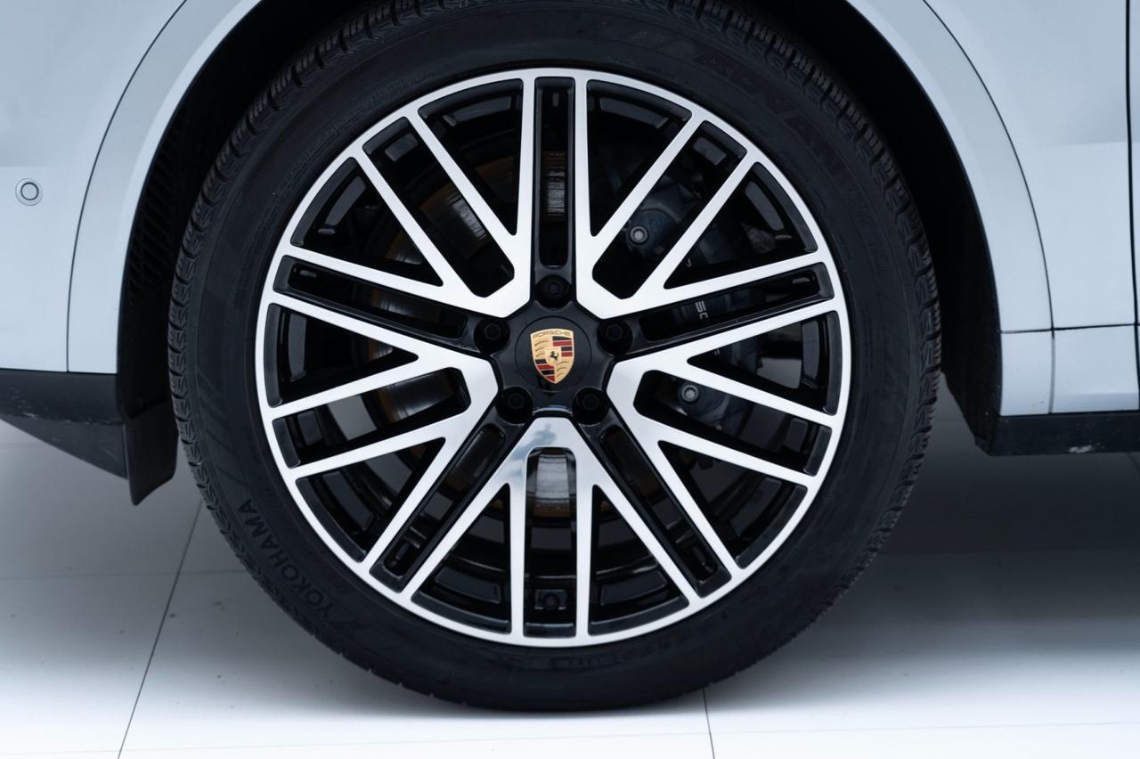 2025 Porsche Cayenne Pompano Beach FL