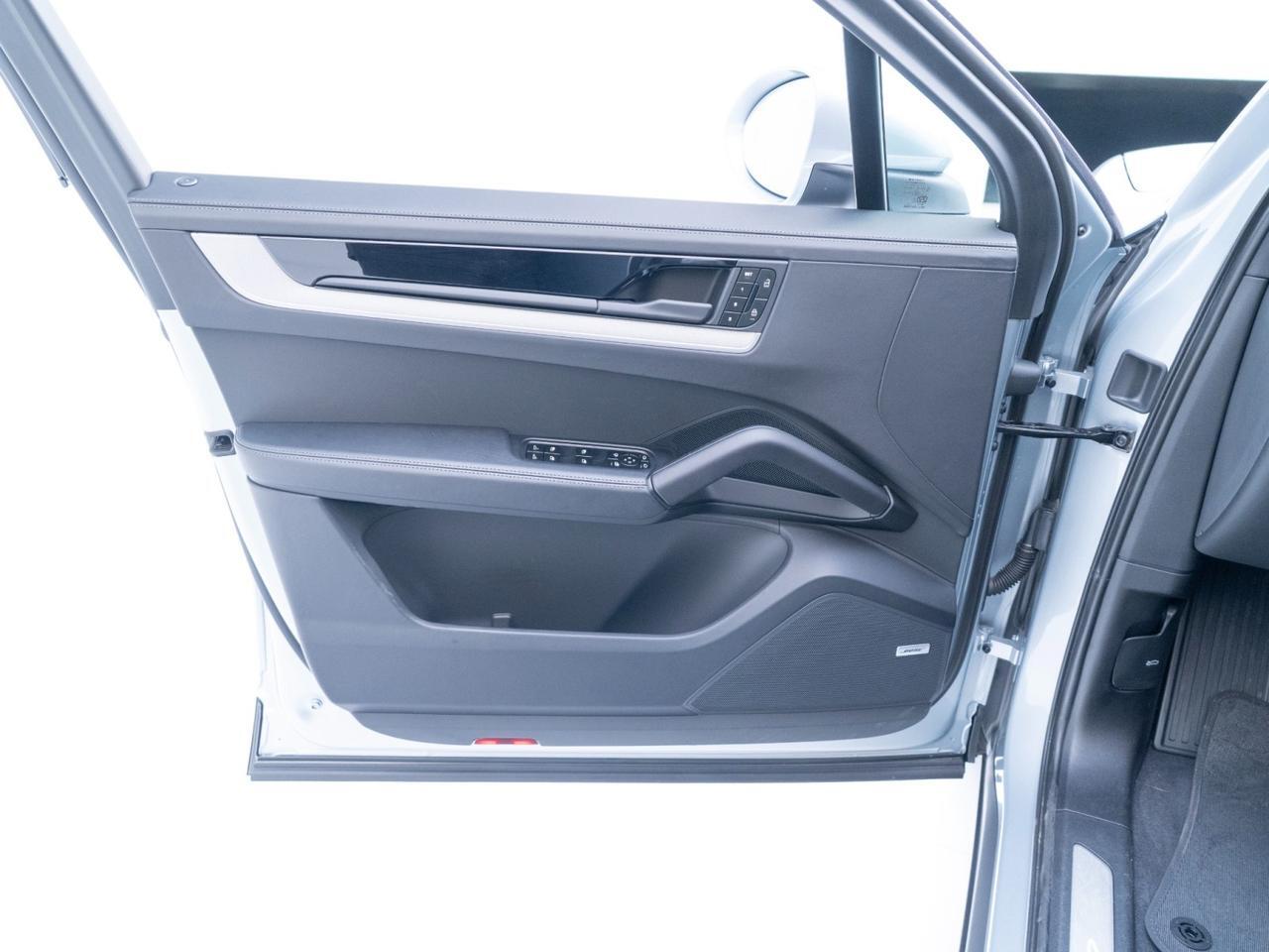 2025 Porsche Cayenne Pompano Beach FL