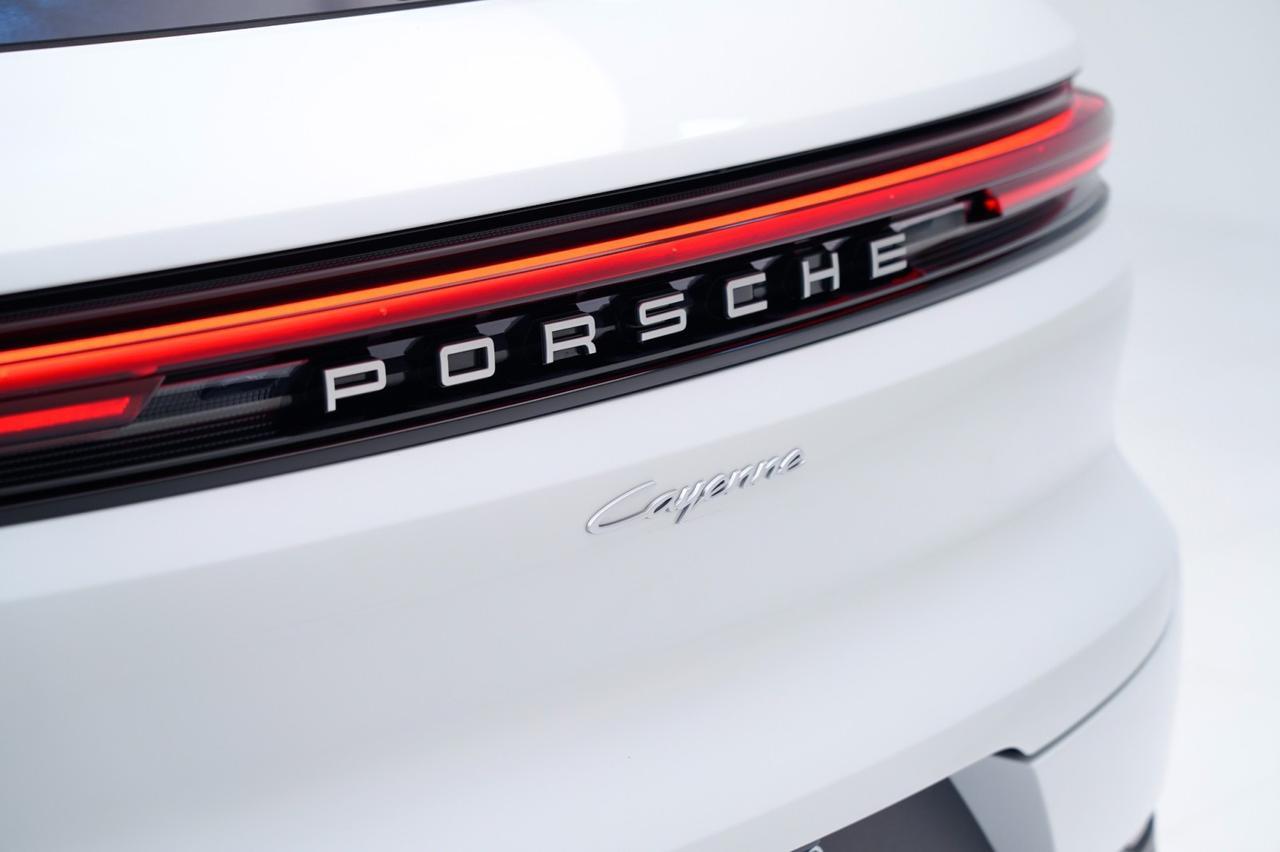 2025 Porsche Cayenne Pompano Beach FL