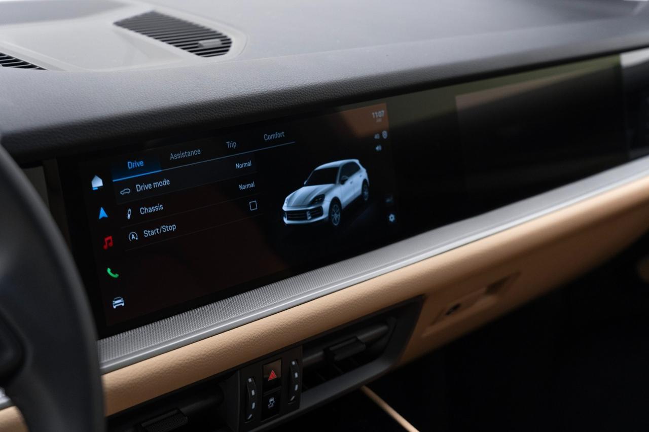 2025 Porsche Cayenne Pompano Beach FL