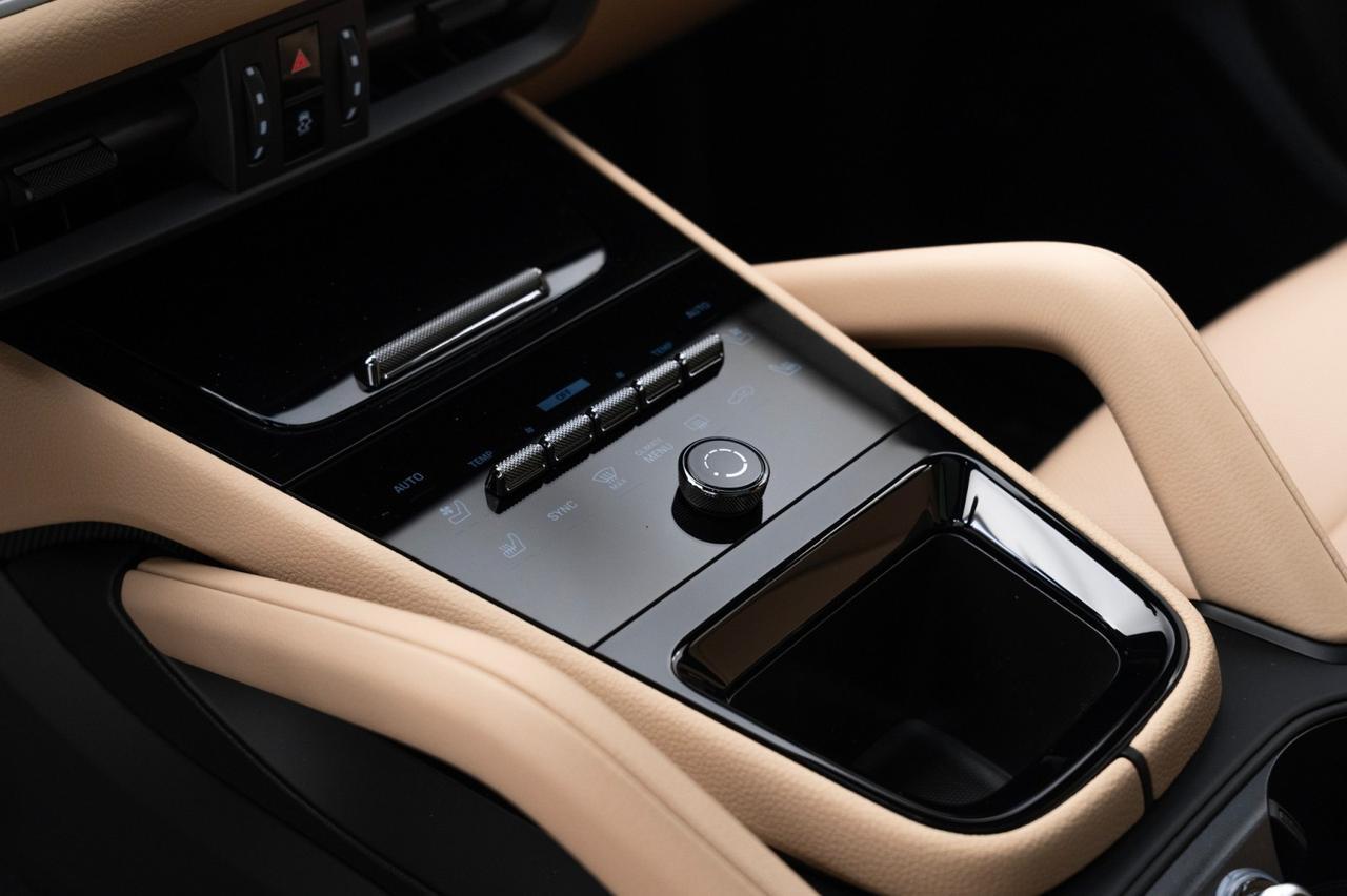 2025 Porsche Cayenne Pompano Beach FL