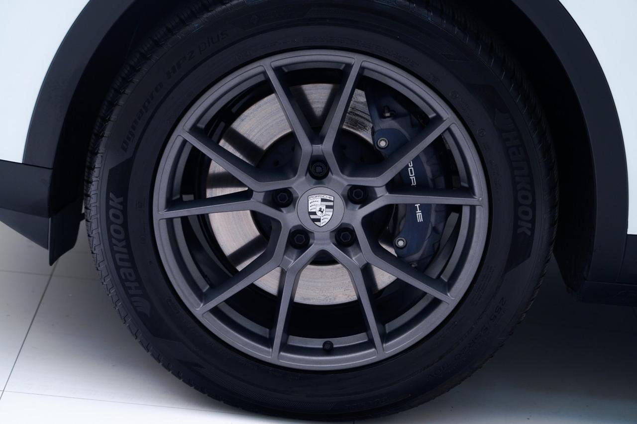 2025 Porsche Cayenne Pompano Beach FL