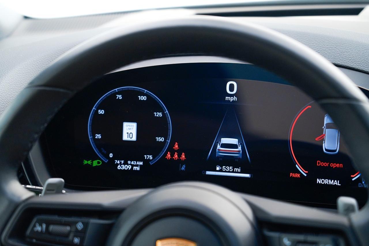 2025 Porsche Cayenne Pompano Beach FL