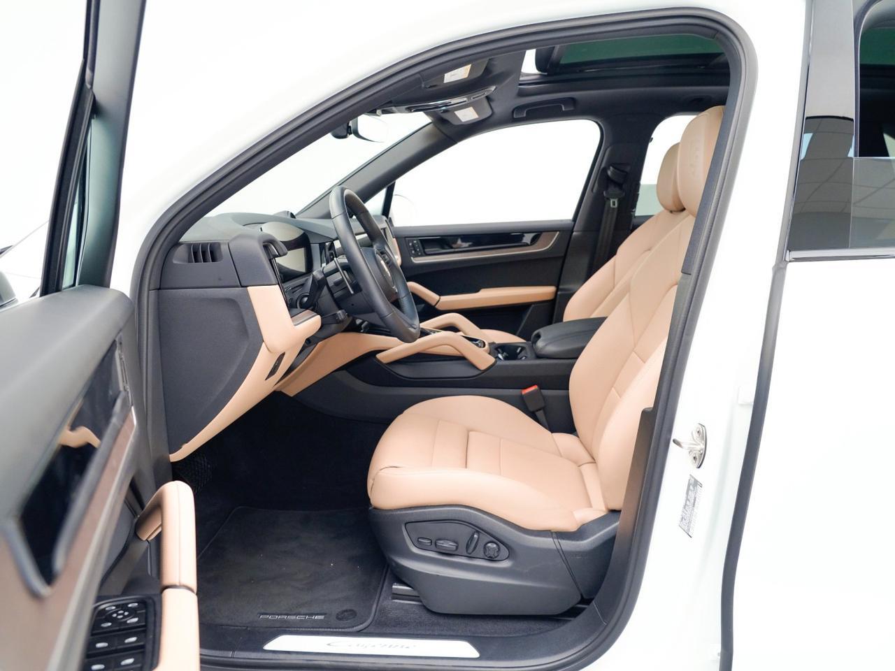 2025 Porsche Cayenne Pompano Beach FL