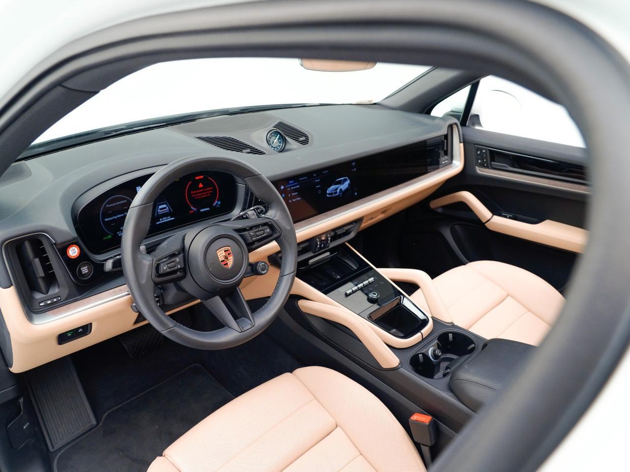 2025 Porsche Cayenne Pompano Beach FL