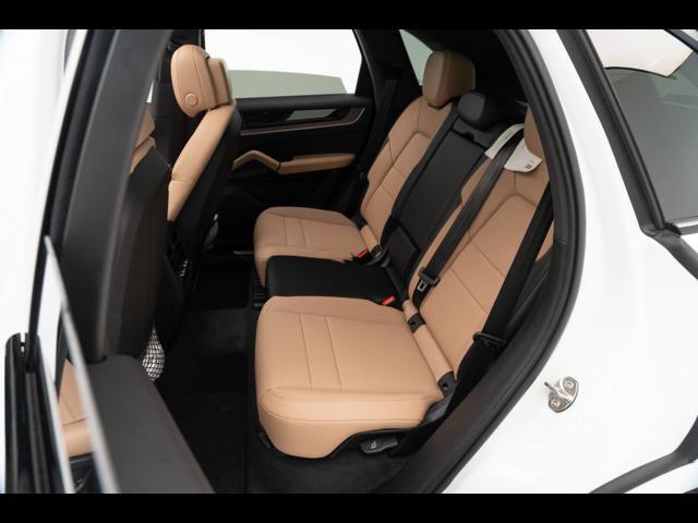 2025 Porsche Cayenne Pompano Beach FL