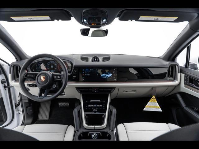 2025 Porsche Cayenne Pompano Beach FL