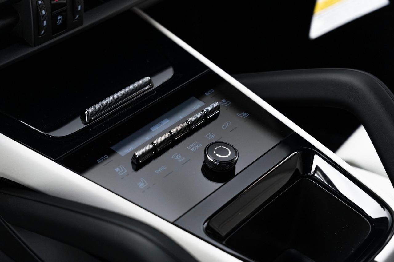 2025 Porsche Cayenne Pompano Beach FL