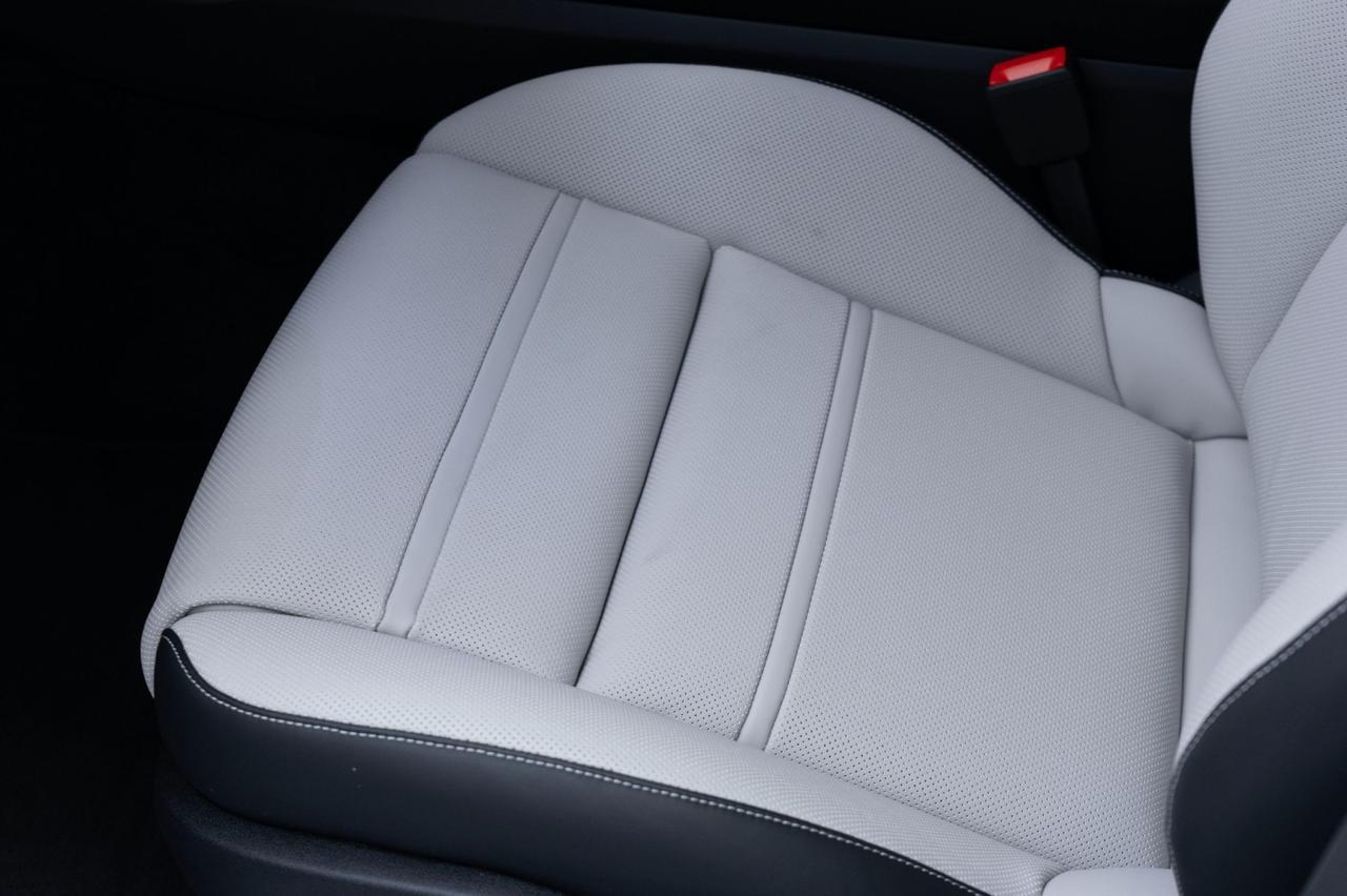 2025 Porsche Cayenne Pompano Beach FL