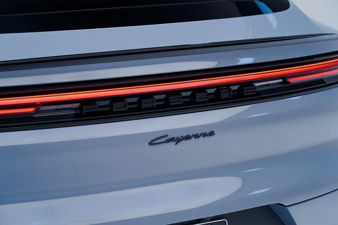 2025 Porsche Cayenne Pompano Beach FL