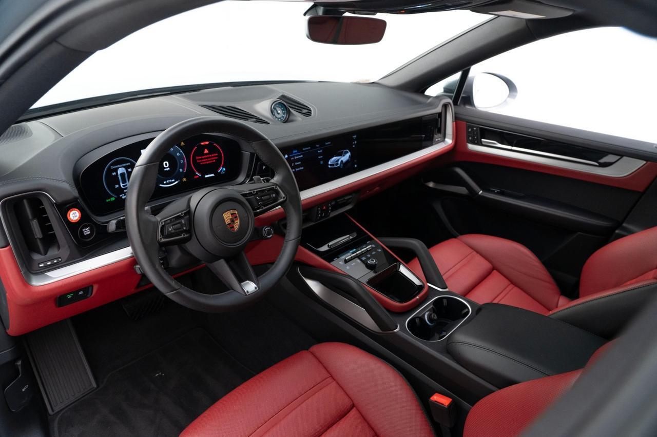 2025 Porsche Cayenne Pompano Beach FL