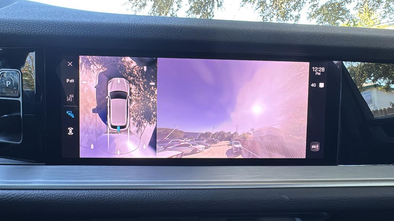 2025 Porsche Cayenne  Selma TX