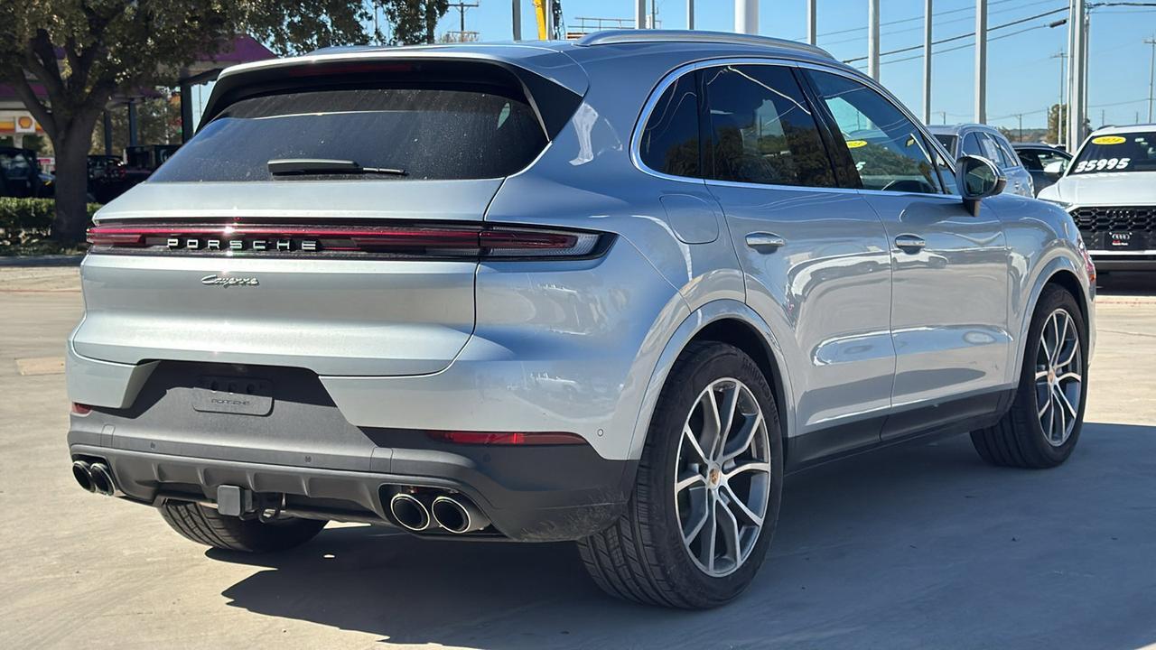 2025 Porsche Cayenne  Selma TX
