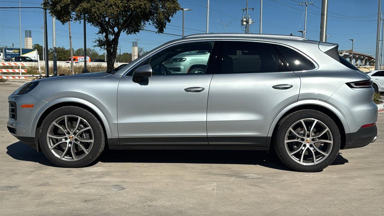 2025 Porsche Cayenne  Selma TX
