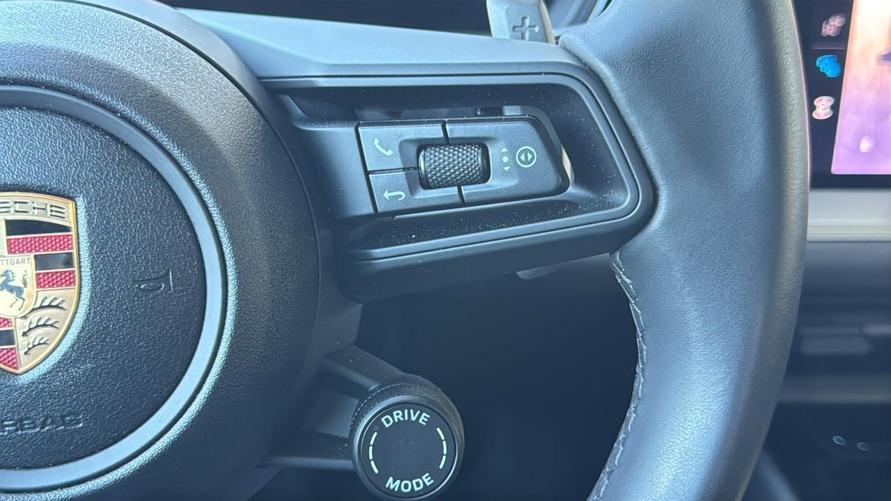 2025 Porsche Cayenne  Selma TX