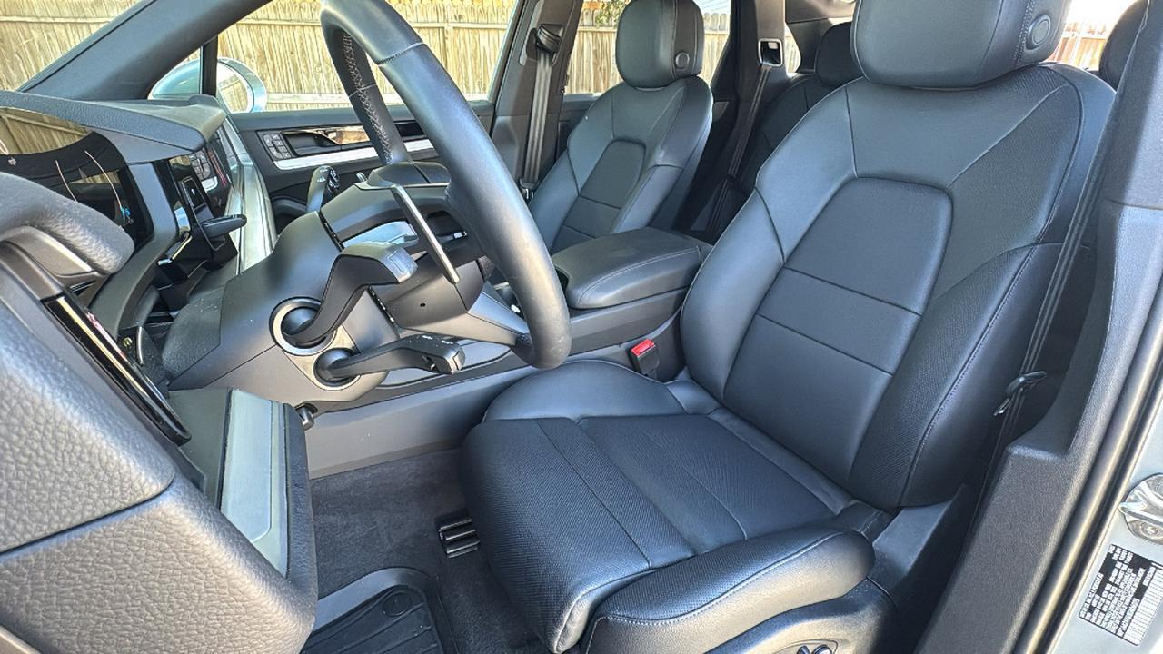 2025 Porsche Cayenne  Selma TX