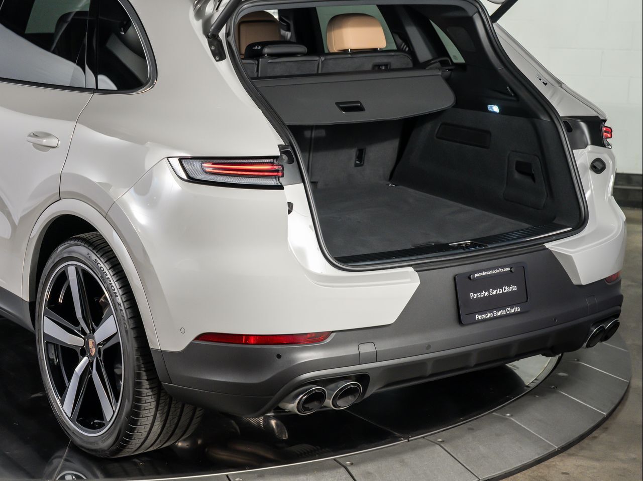 2025 Porsche Cayenne Santa Clarita CA