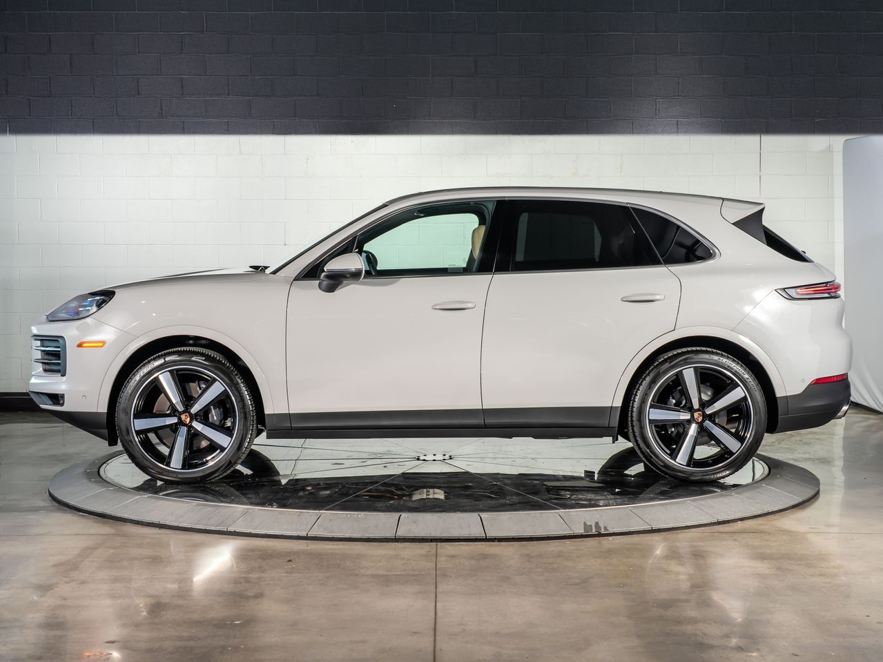 2025 Porsche Cayenne Santa Clarita CA