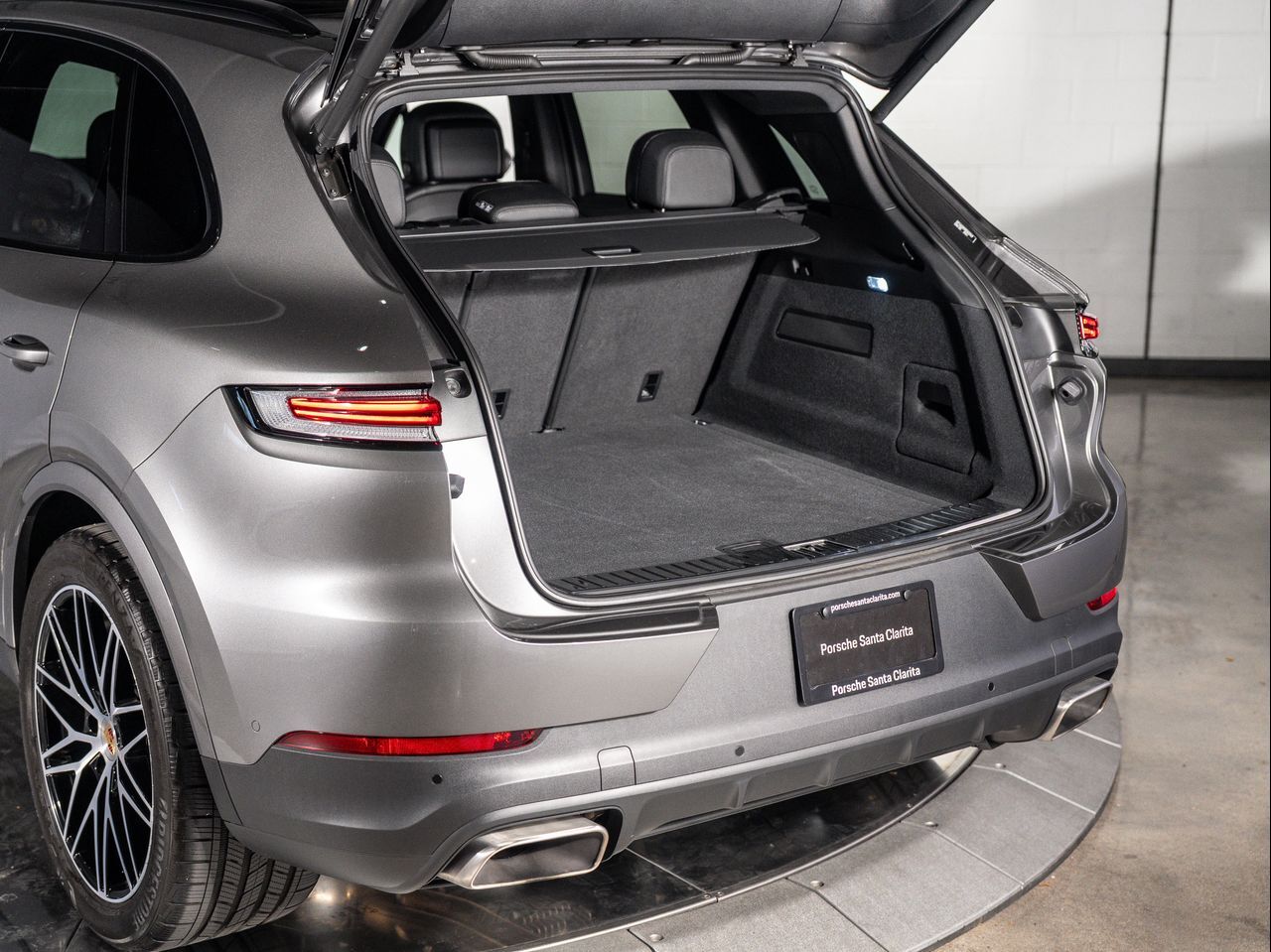 2025 Porsche Cayenne Santa Clarita CA