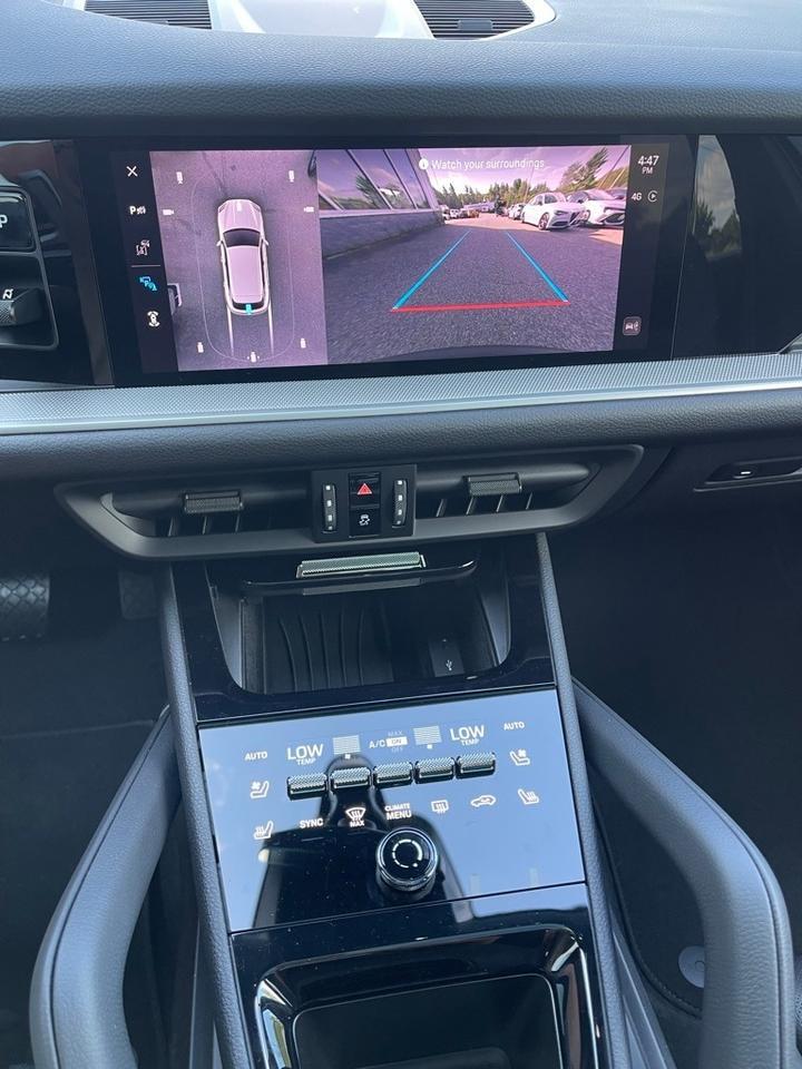 2025 Porsche Cayenne Base Orange MA