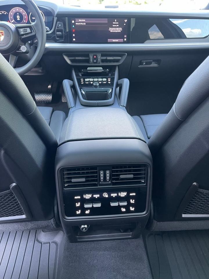 2025 Porsche Cayenne Base Orange MA