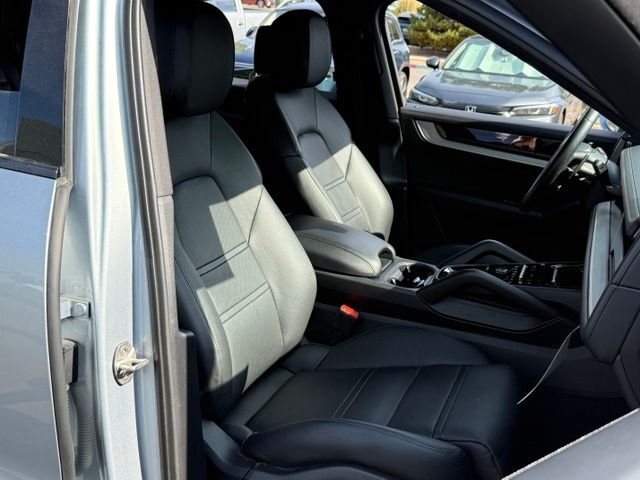 2025 Porsche Cayenne Coupe Albuquerque NM