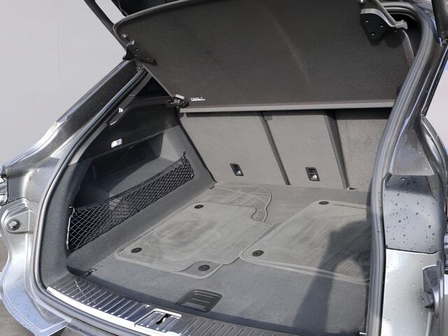 2025 Porsche Cayenne Coupe  Oshkosh WI