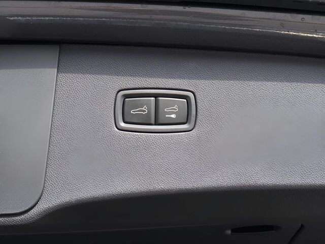 2025 Porsche Cayenne Coupe  Oshkosh WI