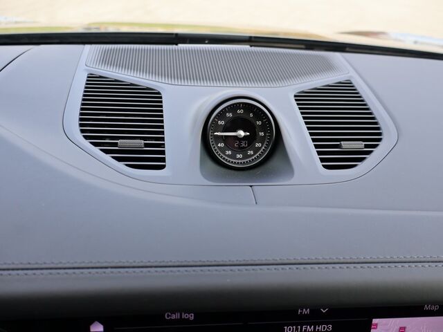 2025 Porsche Cayenne Coupe  Oshkosh WI