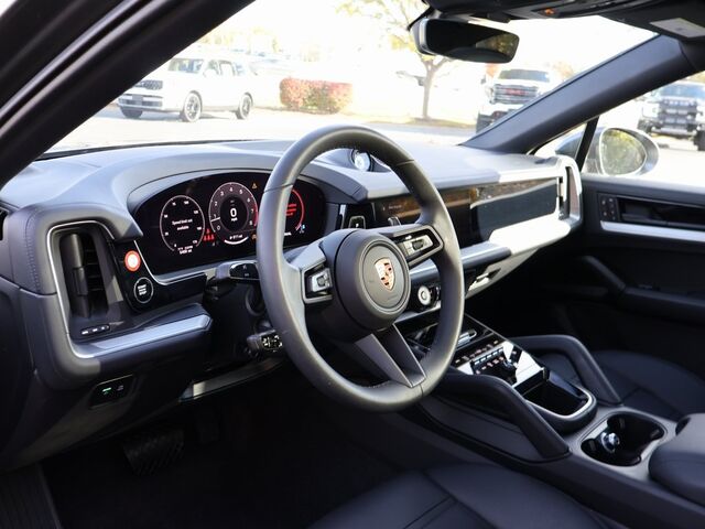 2025 Porsche Cayenne Coupe Oshkosh WI 2025 Porsche Cayenne Coupe Oshkosh WI