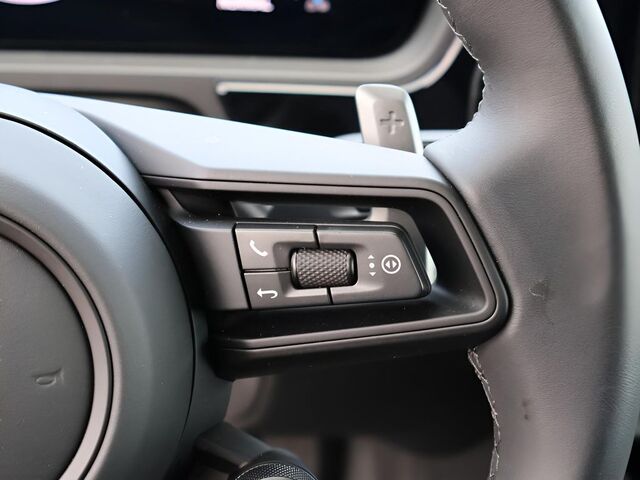 2025 Porsche Cayenne Coupe  Oshkosh WI