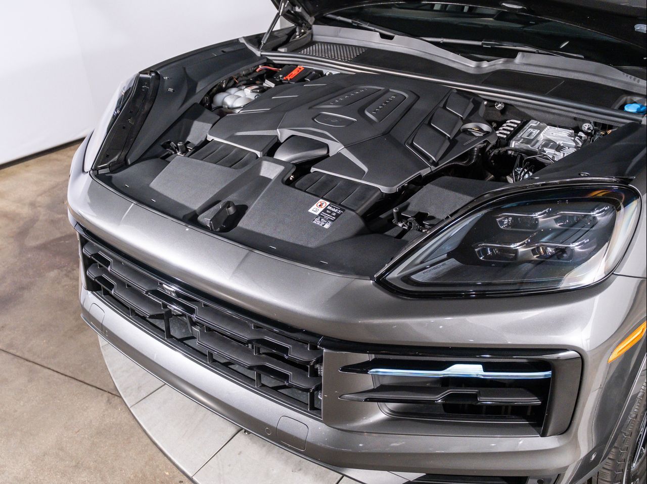 2025 Porsche Cayenne Coupe Santa Clarita CA