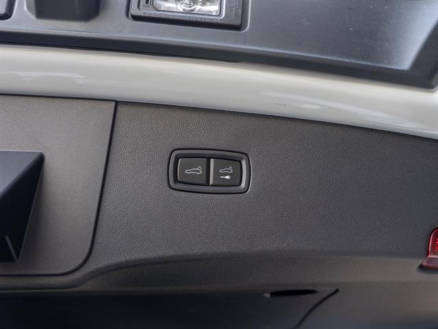 2025 Porsche Cayenne Coupe Bakersfield CA