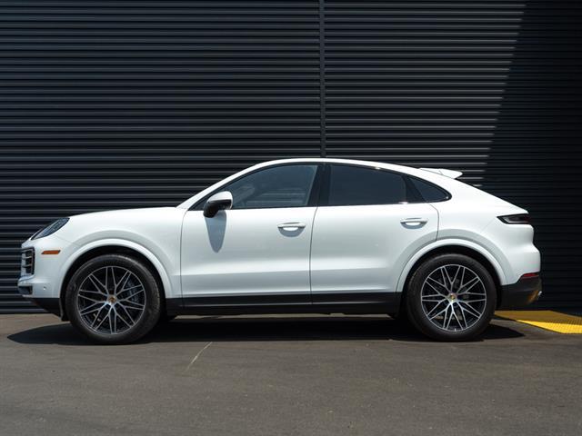 2025 Porsche Cayenne Coupe Bakersfield CA