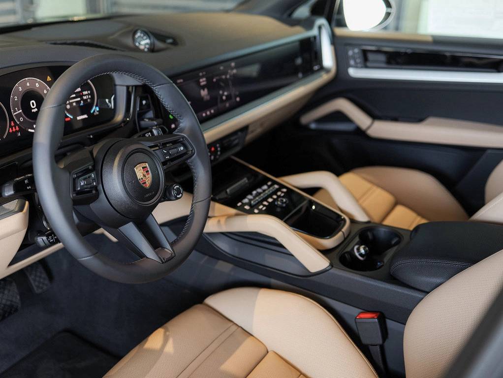 2025 Porsche Cayenne Coupe Bakersfield CA