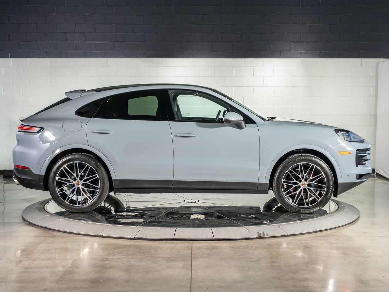 2025 Porsche Cayenne Coupe Coupe Santa Clarita CA