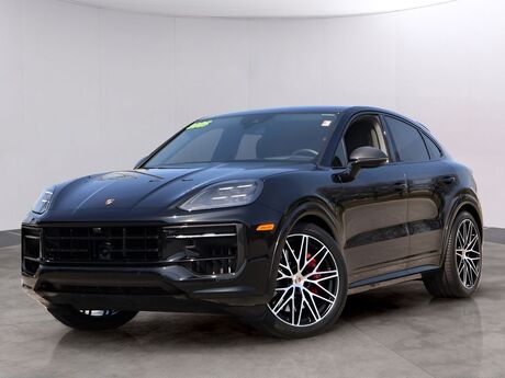 2025 Porsche Cayenne Coupe GTS Oshkosh WI