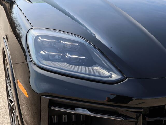 2025 Porsche Cayenne Coupe GTS Oshkosh WI